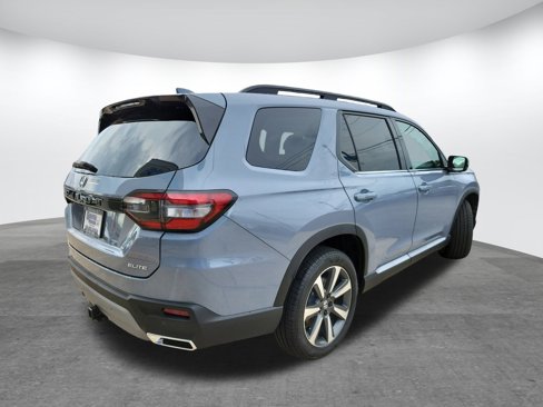 New 2025 Honda Pilot Elite image 5
