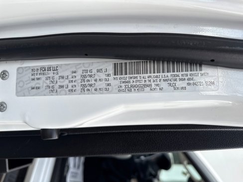 Used 2016 RAM 1500 Express image 30
