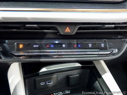 New 2025 Buick Envision Avenir image 17