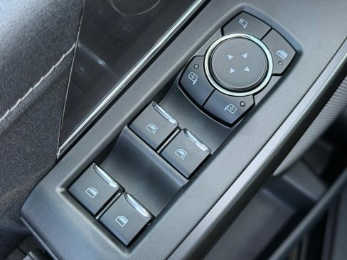 New 2025 Ford F150 Lariat image 17