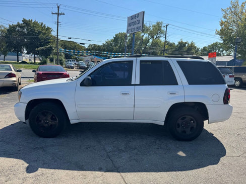 Used 2007 Chevrolet TrailBlazer LT image 2