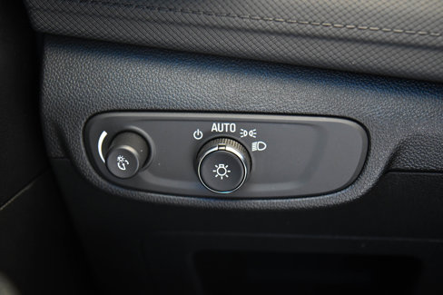 Used 2024 Chevrolet TrailBlazer LT w/ Driver Confidence Package image 29