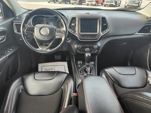 Used 2020 Jeep Cherokee Trailhawk w/ Cold Weather Group image 7