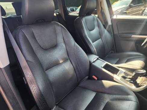 Used 2015 Volvo XC60 T5 image 19