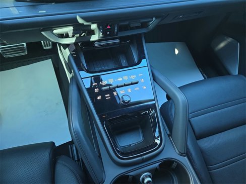 Certified 2024 Porsche Cayenne Turbo GT image 14