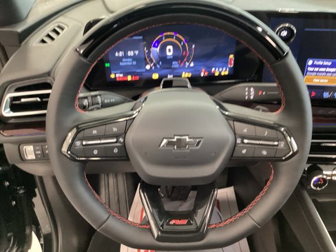 New 2026 Chevrolet Traverse RS image 13