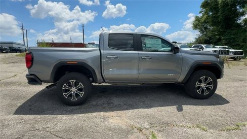 New 2025 GMC Canyon AT4 image 9