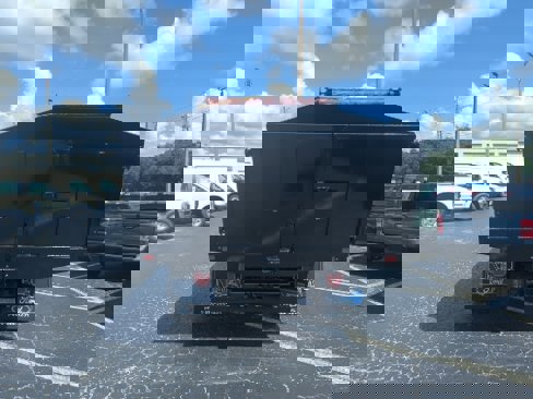 New 2025 Ford F550 4x4 Crew Cab image 33