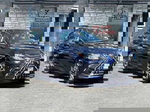 Used 2022 Lexus ES 300h image 6