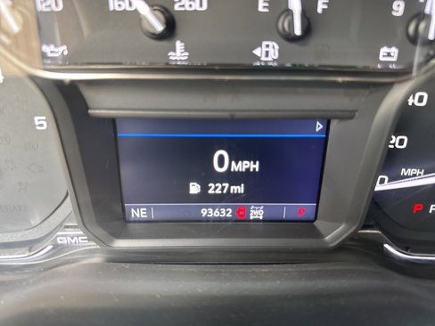 Used 2023 GMC Sierra 2500 AT4 image 57