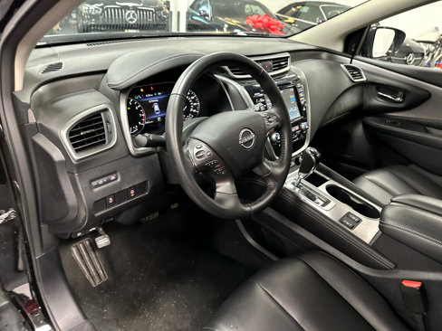 Used 2023 Nissan Murano SV image 17
