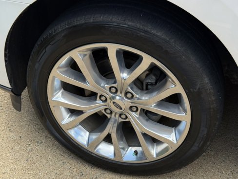 Used 2019 Ford Expedition Limited w/ Equipment Group 302A image 46