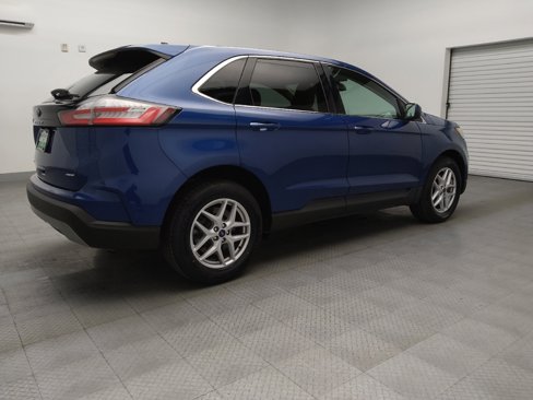 Used 2021 Ford Edge SEL image 11