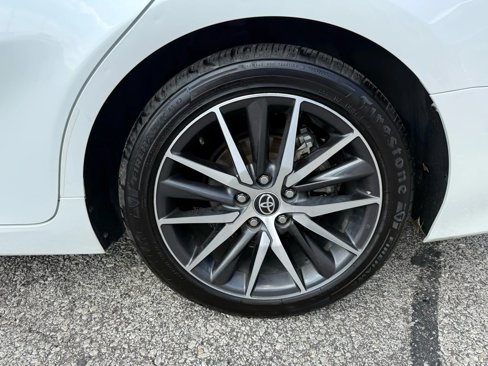 Used 2022 Toyota Camry XLE image 27