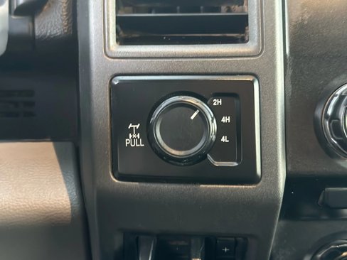 Used 2017 Ford F250 XL w/ Power Equipment Group image 30