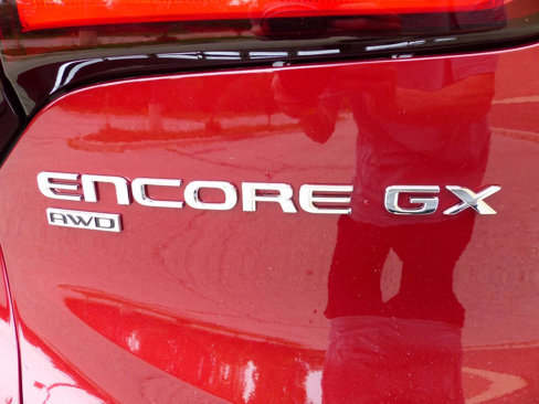 Used 2025 Buick Encore GX Preferred image 9