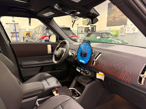 New 2026 MINI Cooper Countryman S w/ Comfort Package Max image 28