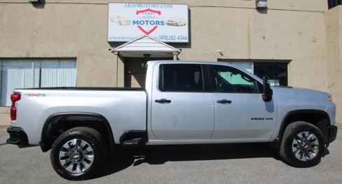 Used 2022 Chevrolet Silverado 2500 Custom w/ Custom Convenience Package image 4