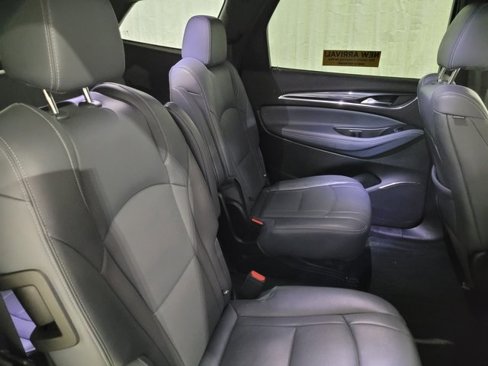 Used 2022 Buick Enclave Premium image 58