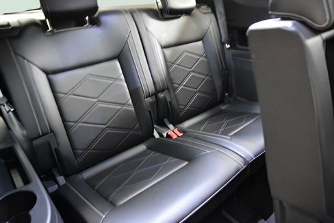 Used 2024 Volkswagen Atlas SE image 37
