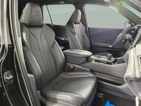 New 2026 Lexus TX 500h AWD image 23