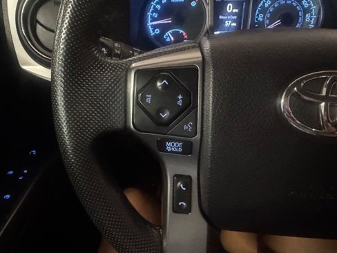 Used 2021 Toyota Tacoma SR5 image 21