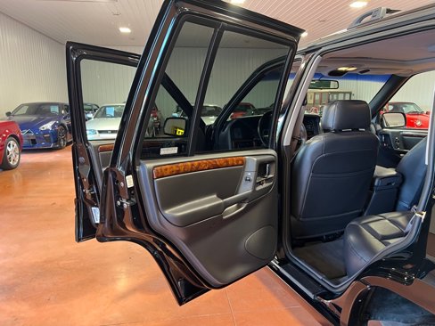 Used 1998 Jeep Grand Cherokee Limited image 25