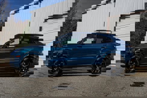 New 2025 Porsche Cayenne Coupe image 2