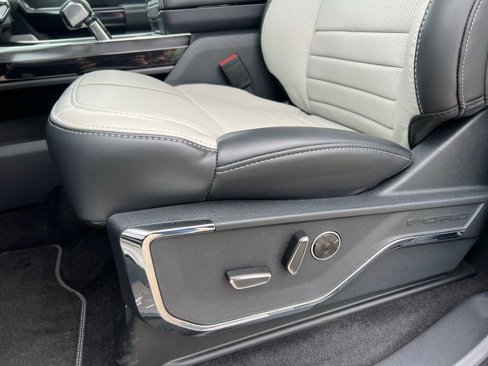 New 2025 Ford F150 Lightning Platinum image 15