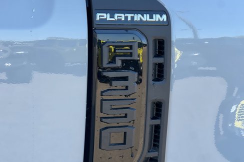 New 2025 Ford F350 Platinum w/ FX4 Off-Road Package image 8