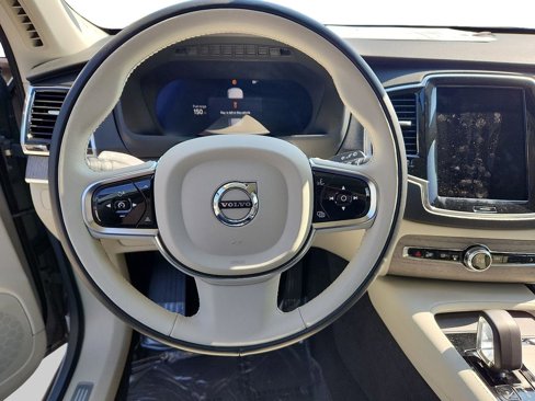 Certified 2024 Volvo XC90 B6 Plus w/ Protection Package Premier image 18