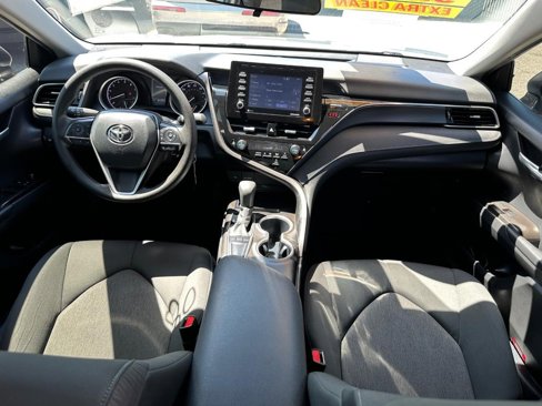 Used 2024 Toyota Camry LE image 22