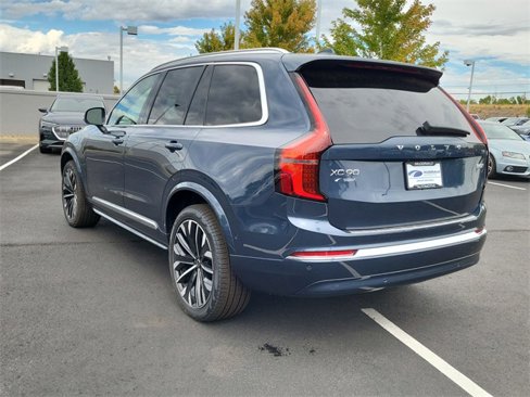 New 2026 Volvo XC90 B5 Plus image 3