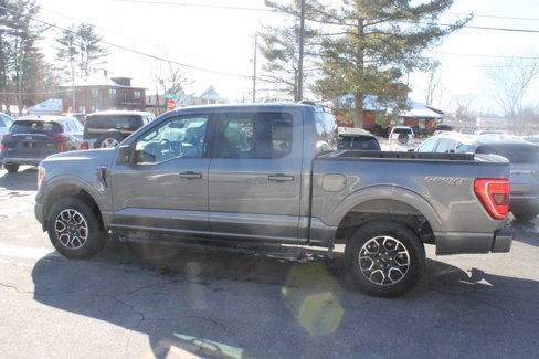 Used 2022 Ford F150 XLT w/ Equipment Group 301A Mid image 13
