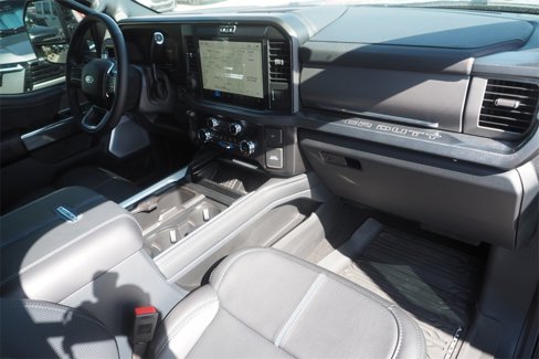 Used 2025 Ford F350 Platinum image 23