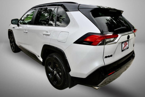Used 2020 Toyota RAV4 XSE image 4