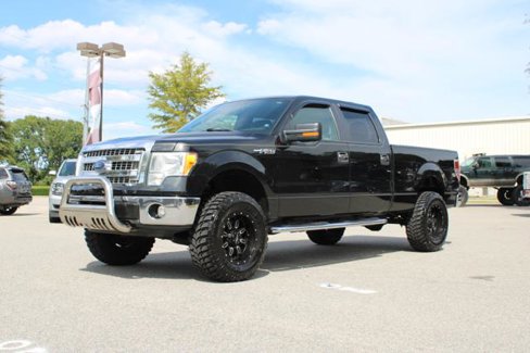 Used 2013 Ford F150 XLT w/ XLT Chrome Pkg image 1