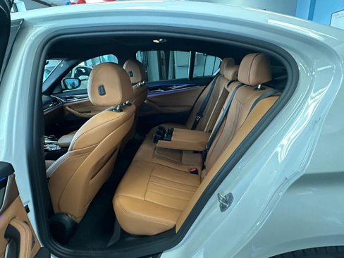 Used 2022 BMW 530i xDrive w/ Executive Package image 29
