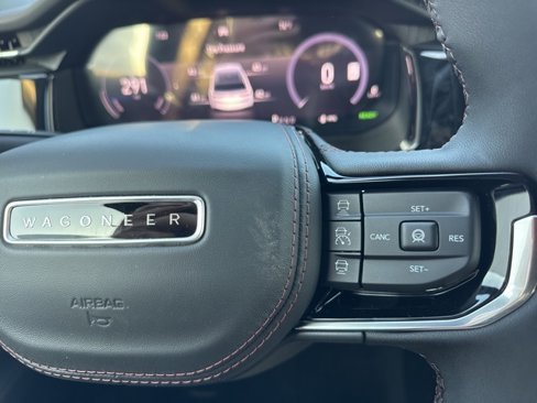 New 2025 Jeep Wagoneer Limited w/ Comfort Package image 20