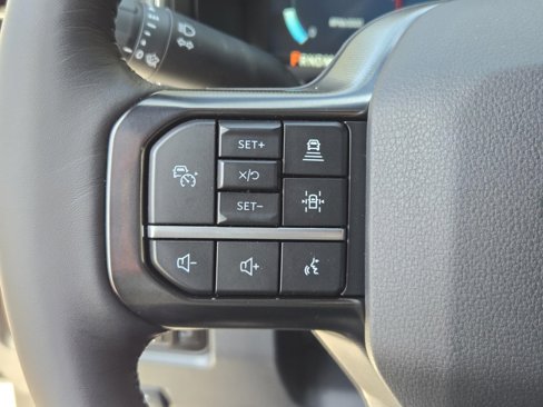 New 2026 Ford F250 Platinum image 19