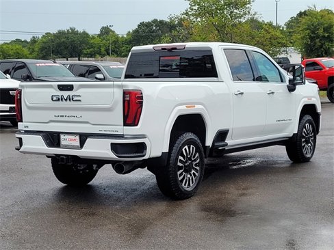 New 2026 GMC Sierra 2500 Denali Ultimate image 4
