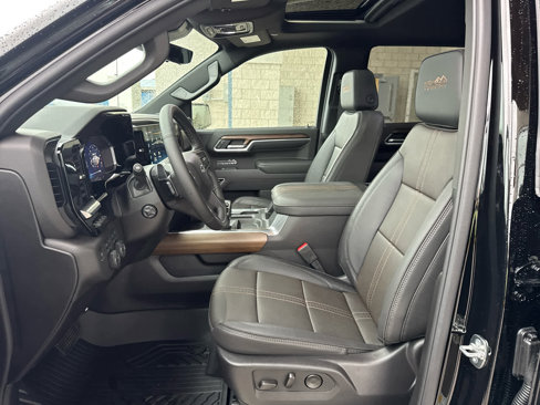 New 2026 Chevrolet Silverado 1500 High Country w/ Midnight Edition image 27