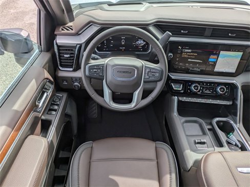New 2026 GMC Sierra 2500 Denali w/ Denali Reserve Package image 16