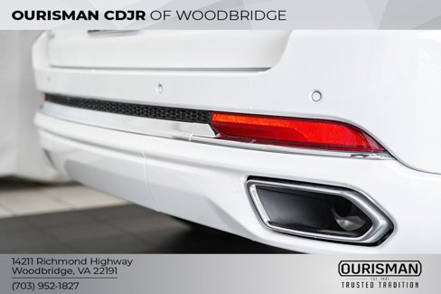 Certified 2024 Jeep Grand Cherokee Overland w/ Trailer Tow Package image 9