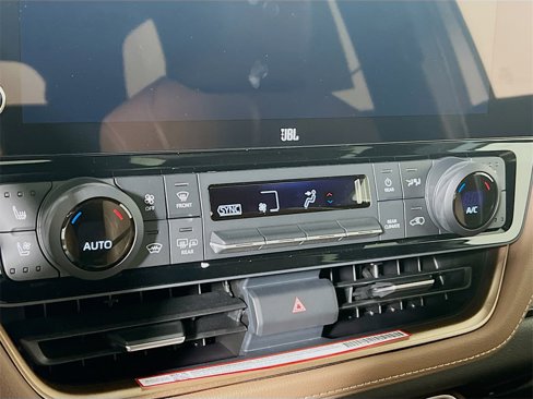 New 2026 Toyota Grand Highlander AWD Hybrid image 14