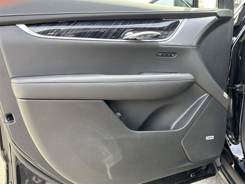 New 2025 Cadillac XT6 Premium Luxury image 29