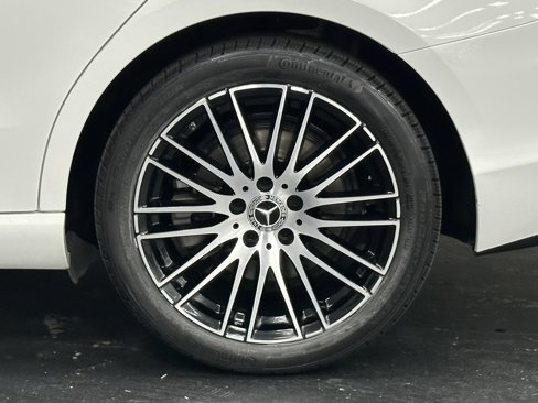Used 2023 Mercedes-Benz C 300 Sedan image 16