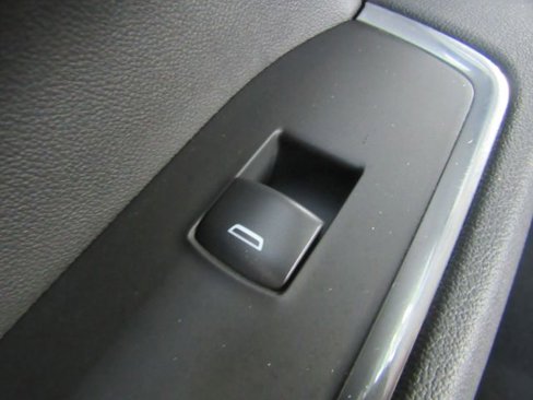 Used 2025 Chevrolet Silverado 1500 LT image 28