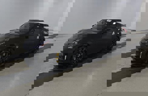 Used 2016 Nissan 370Z Coupe image 1
