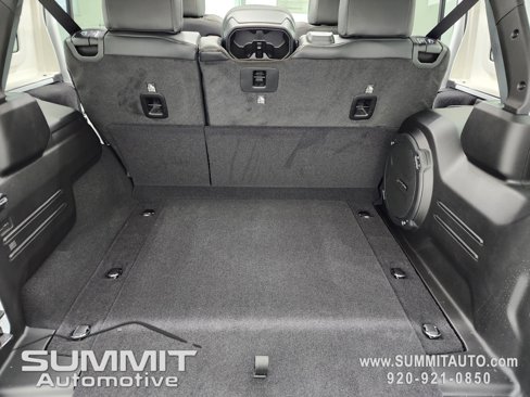 New 2025 Jeep Wrangler Sahara w/ Technology Group image 29